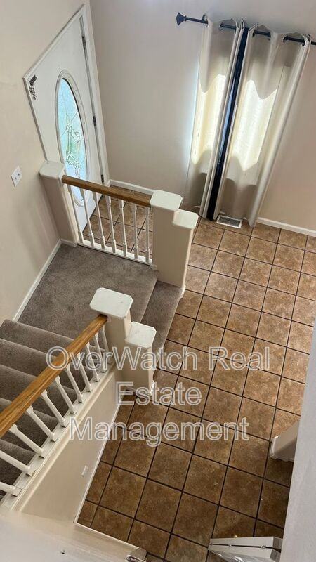 2412 Hillbrook Cir - Photo 7 of 19