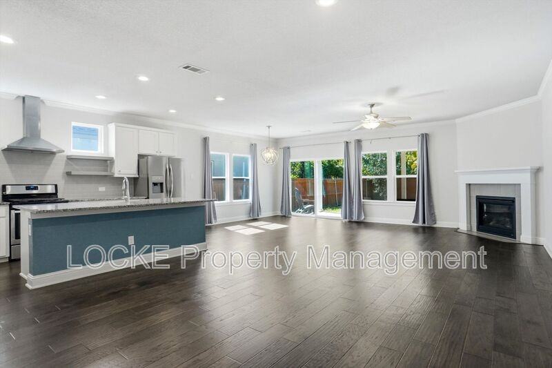 2809 W Bewick St - Photo 2 of 15