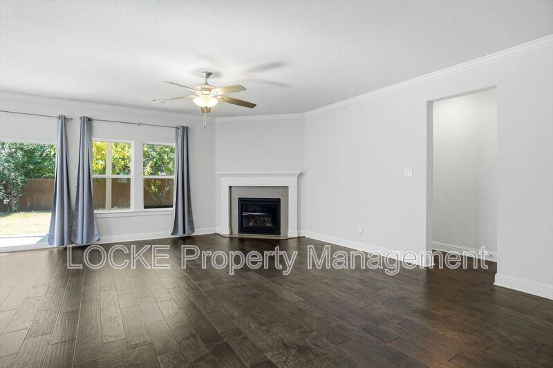 2809 W Bewick St - Photo 6 of 15