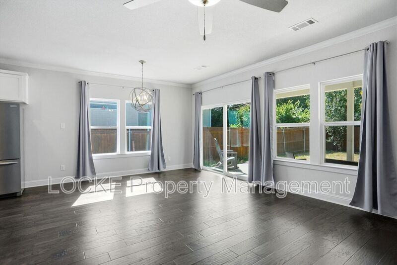 2809 W Bewick St - Photo 7 of 15