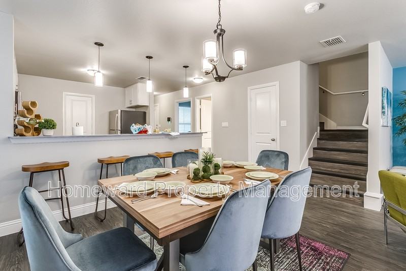 3901 Huntington Dr ##Tx - Photo 5 of 25