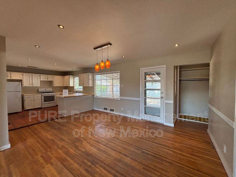 1601 N Chaco Ave - Photo 5 of 16