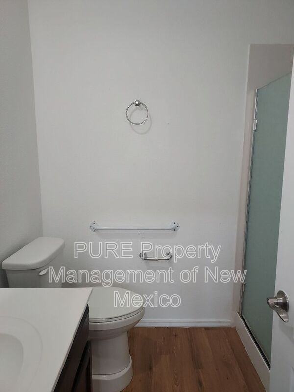 2367 Quinn St Ne - Photo 3 of 29