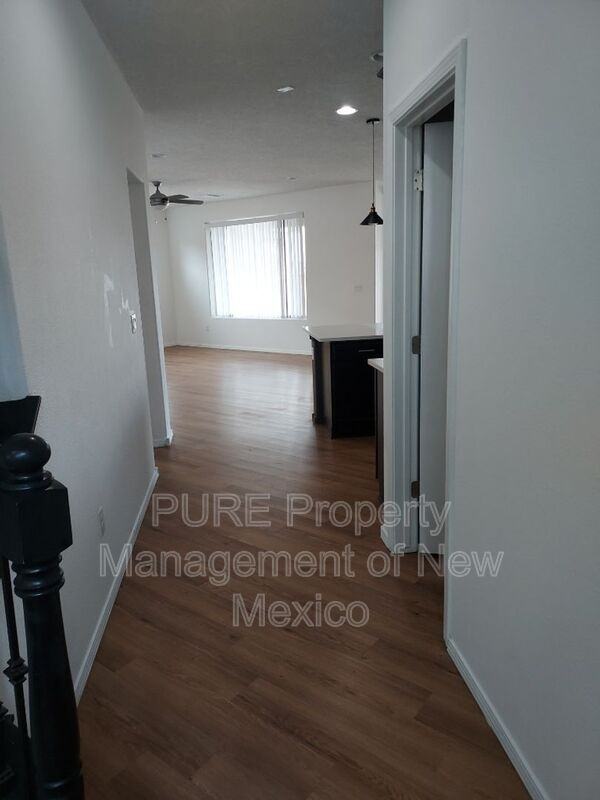 2367 Quinn St Ne - Photo 5 of 29