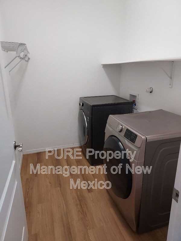 2367 Quinn St Ne - Photo 7 of 29