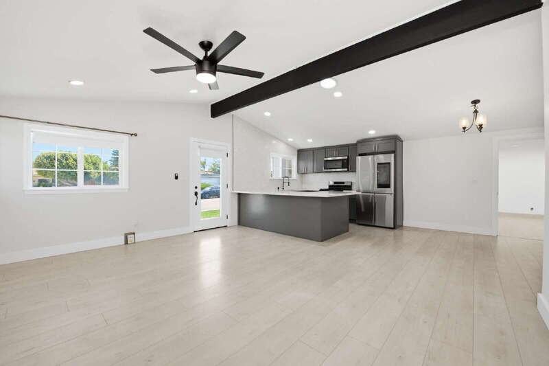 9532 Fairbanks Ave - Photo 2 of 33