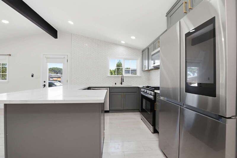 9532 Fairbanks Ave - Photo 7 of 33