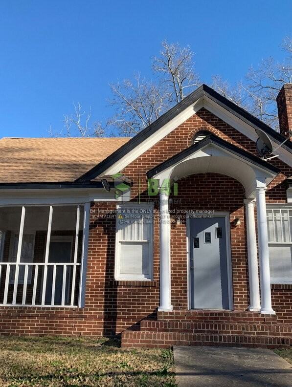 409 Whitesville St - Photo 2 of 3