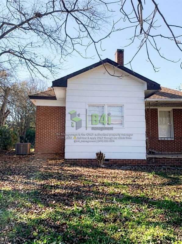 409 Whitesville St - Photo 3 of 3