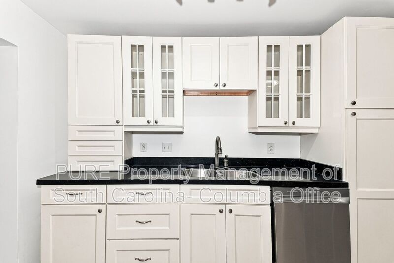 313 Woodberry Rd - Photo 7 of 18