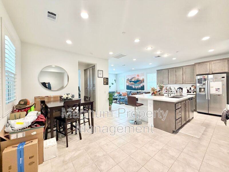 32730 Brunello Way - Photo 4 of 35