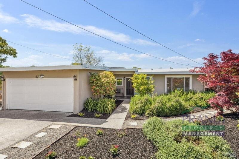 53 Labrea Way - Photo 2 of 20