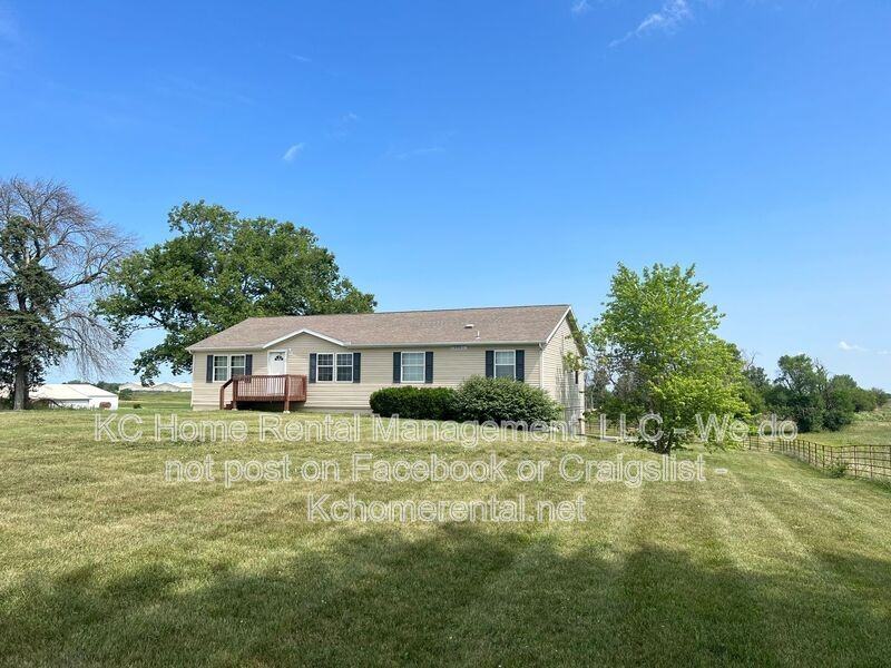 10850 W 207th St - Photo 5 of 38