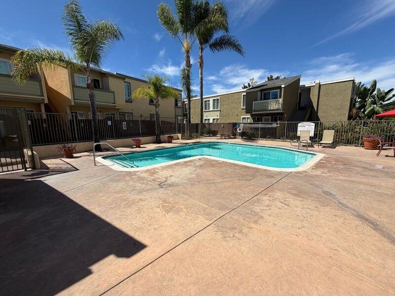 5402 Balboa Arms Dr #405 - Photo 3 of 20