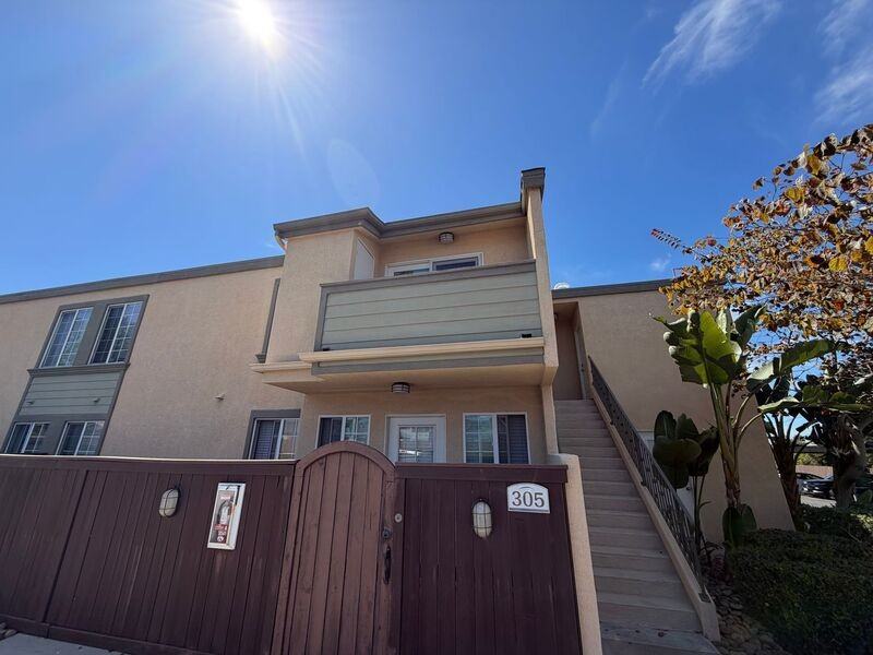 5402 Balboa Arms Dr #405 - Photo 6 of 20