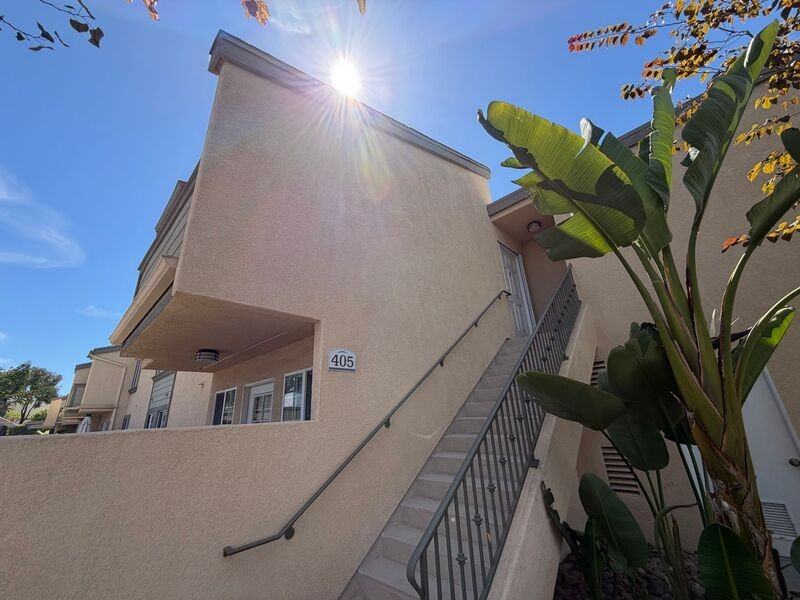 5402 Balboa Arms Dr #405 - Photo 7 of 20