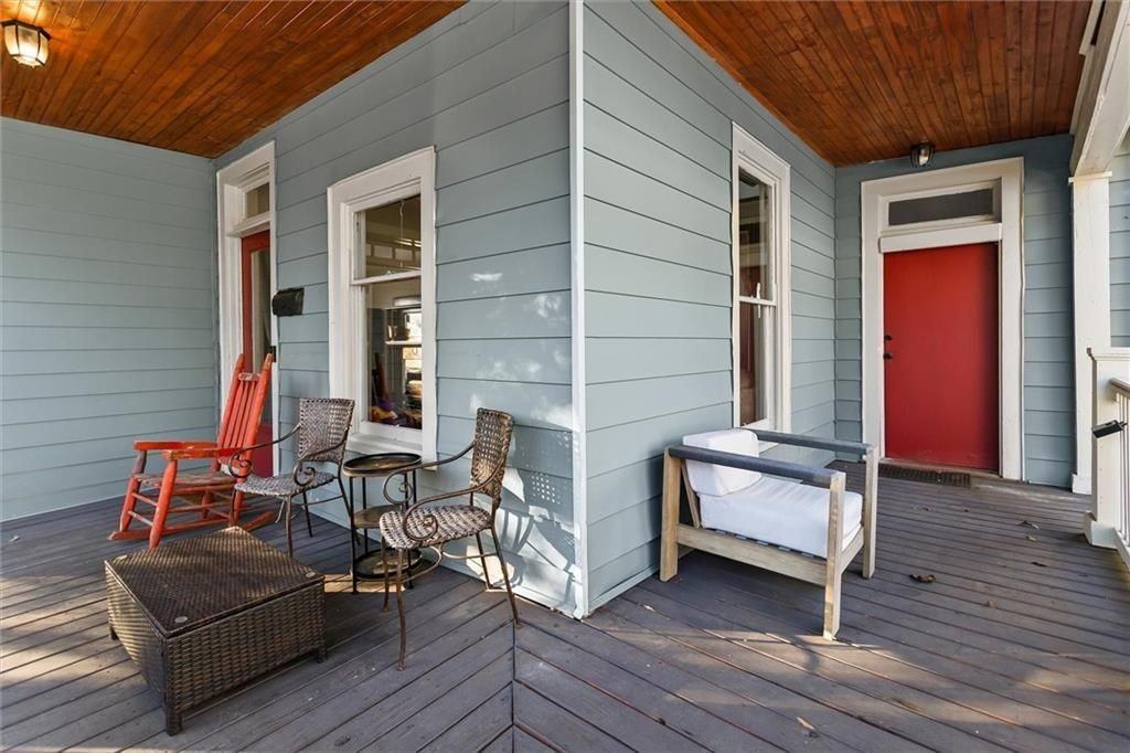 867 Beecher St Sw - Photo 2 of 43