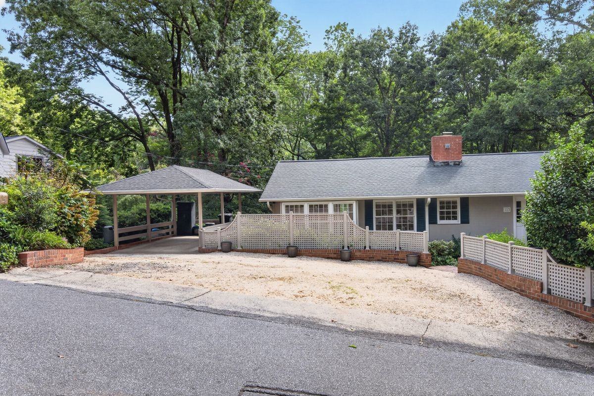 113 Forest Ln - Photo 2 of 24