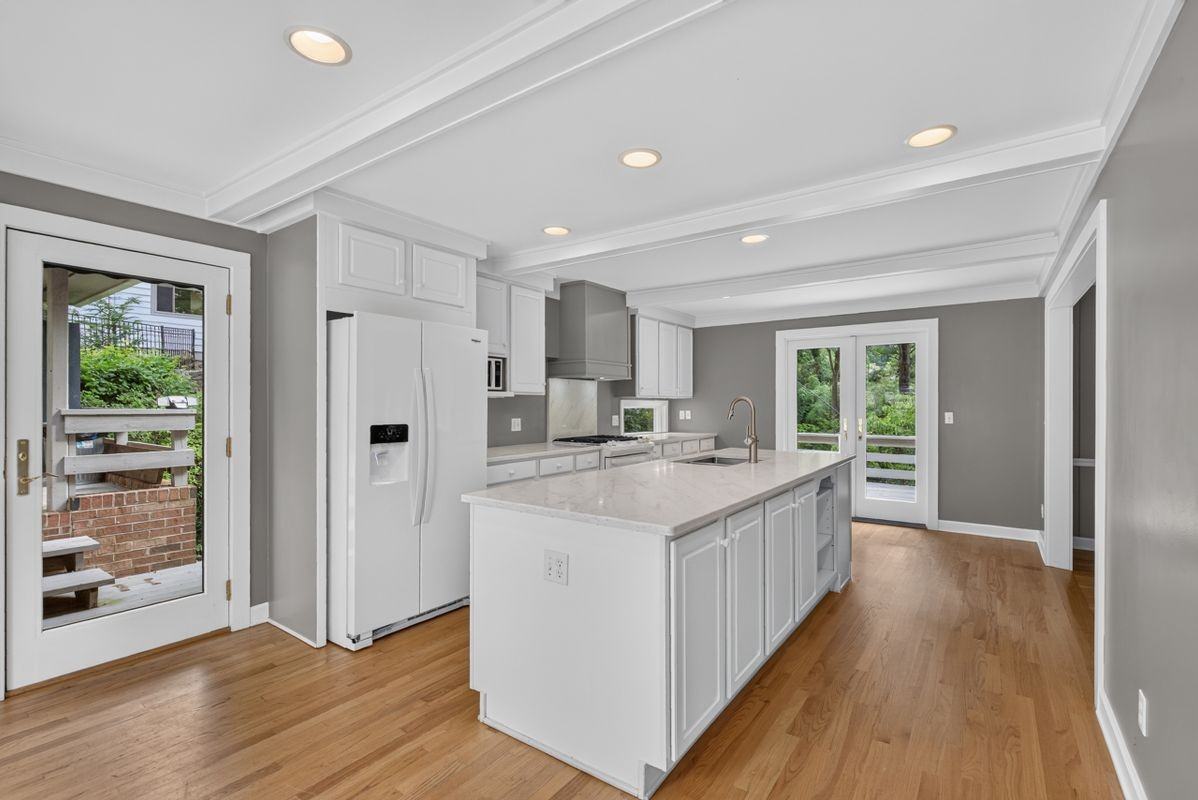 113 Forest Ln - Photo 6 of 24