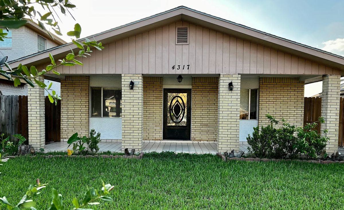 4317 Palma Blanca Dr - Photo 2 of 4