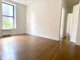 featured image of 245 E 4th St #14