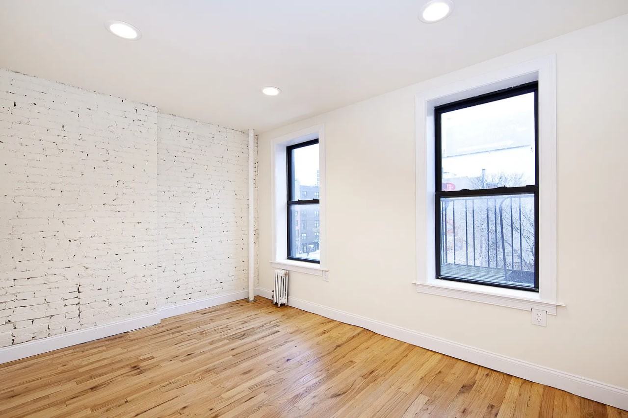 51 E 1st St #3D - Photo 3 of 3