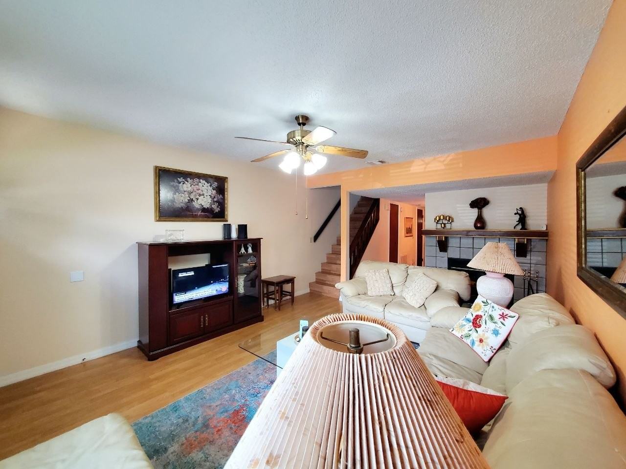 8724 Cobbler Pl - Photo 5 of 25