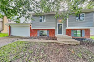 featured image of 263 Fenster Dr