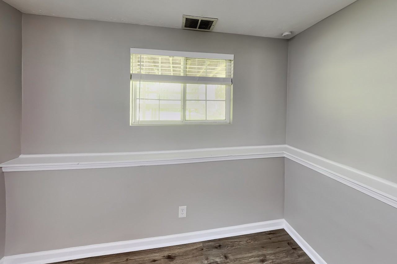 263 Fenster Dr - Photo 6 of 17