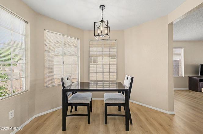 3109 E Siesta Ln - Photo 6 of 24