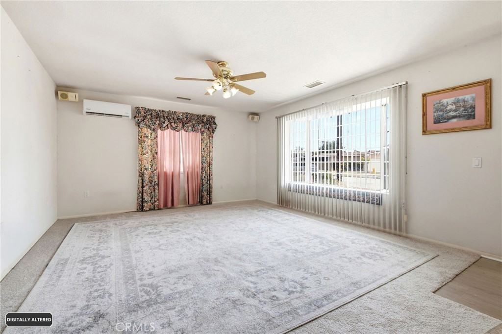 13711 Jefferson St - Photo 4 of 50