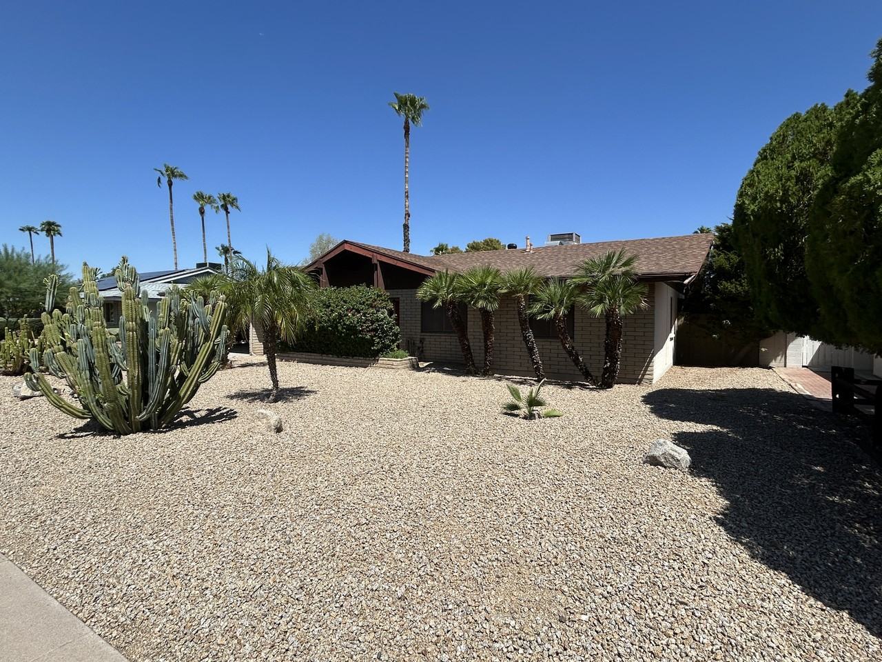 3924 E Yucca St - Photo 2 of 44