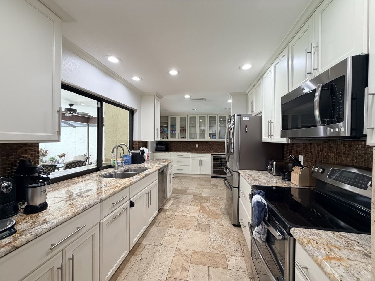 13550 Avista Dr - Photo 3 of 19