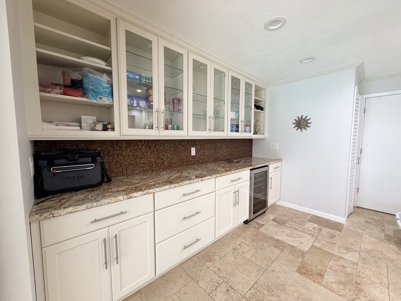 13550 Avista Dr - Photo 4 of 19