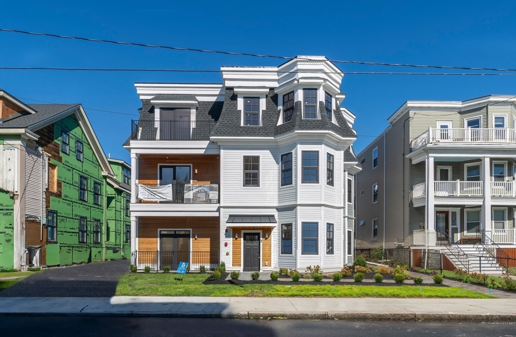 33 Pearl St - Photo 2 of 18