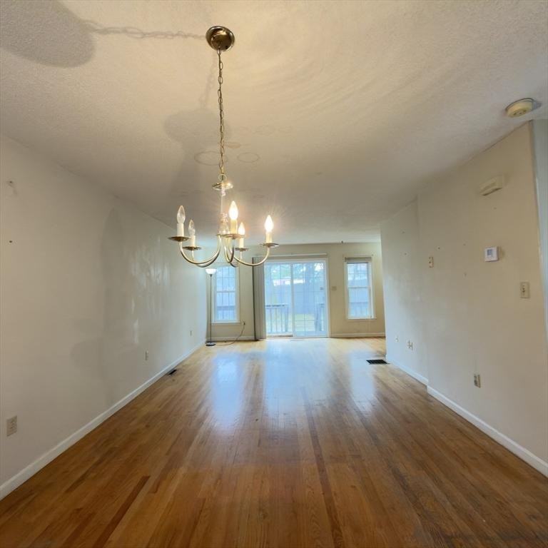 48 Castlegate Dr - Photo 6 of 19