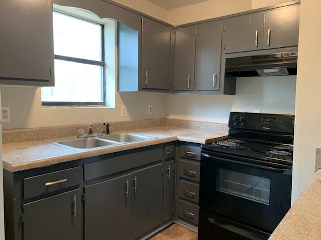 155 Castleman Rd - Photo 6 of 19