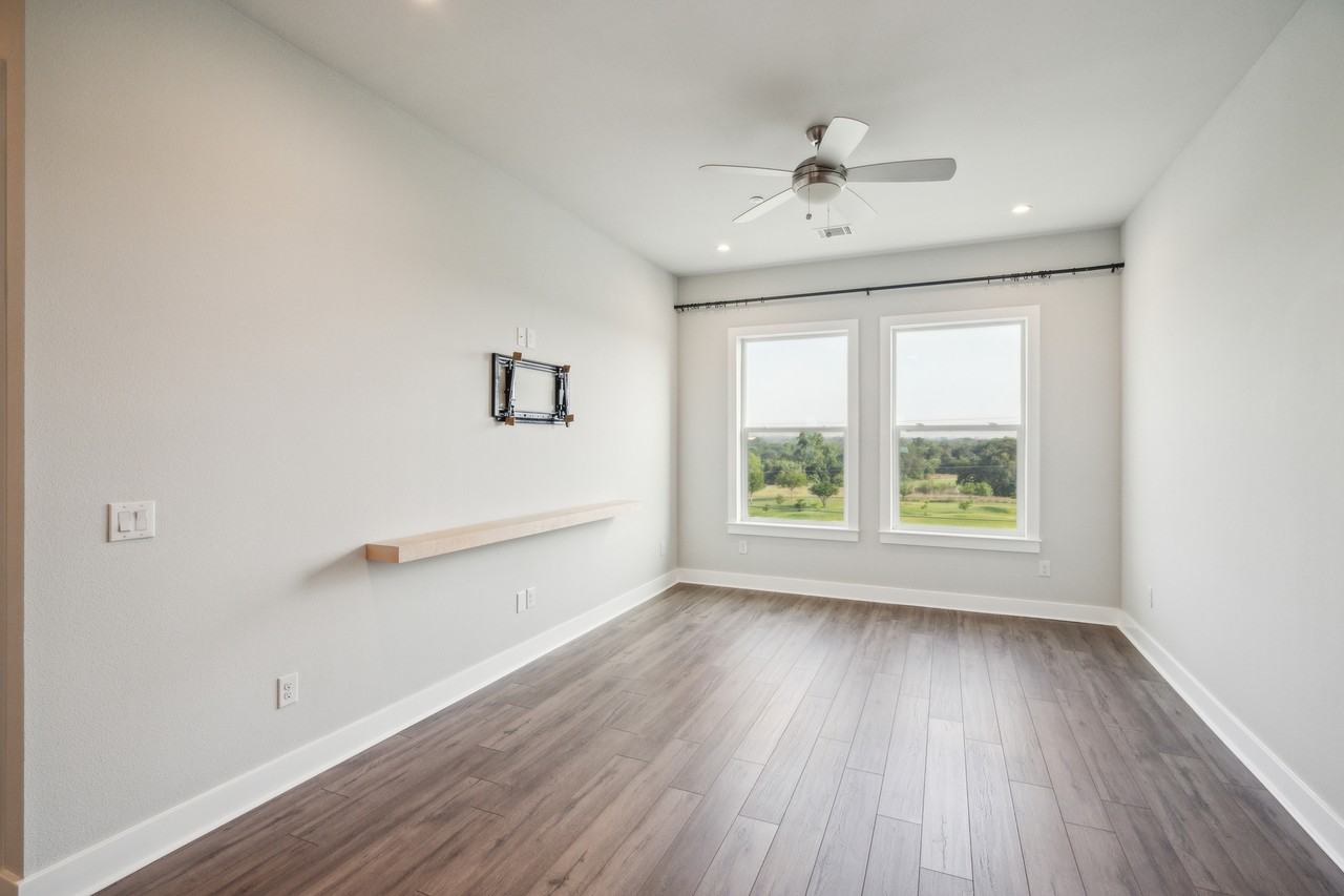 4507 E Martin Luther King Jr Blvd #133 - Photo 6 of 16