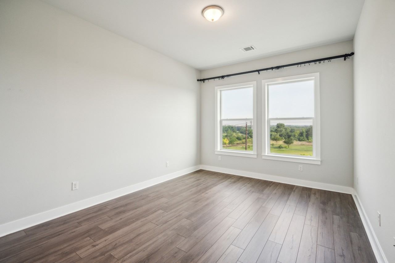 4507 E Martin Luther King Jr Blvd #133 - Photo 7 of 16