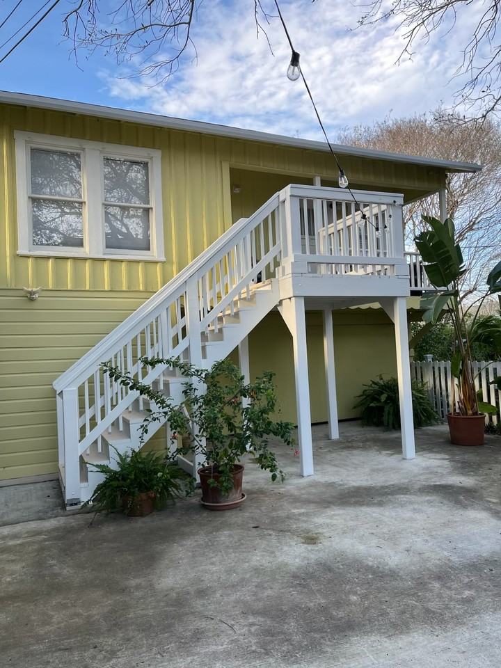 446 Cole St - Photo 2 of 16