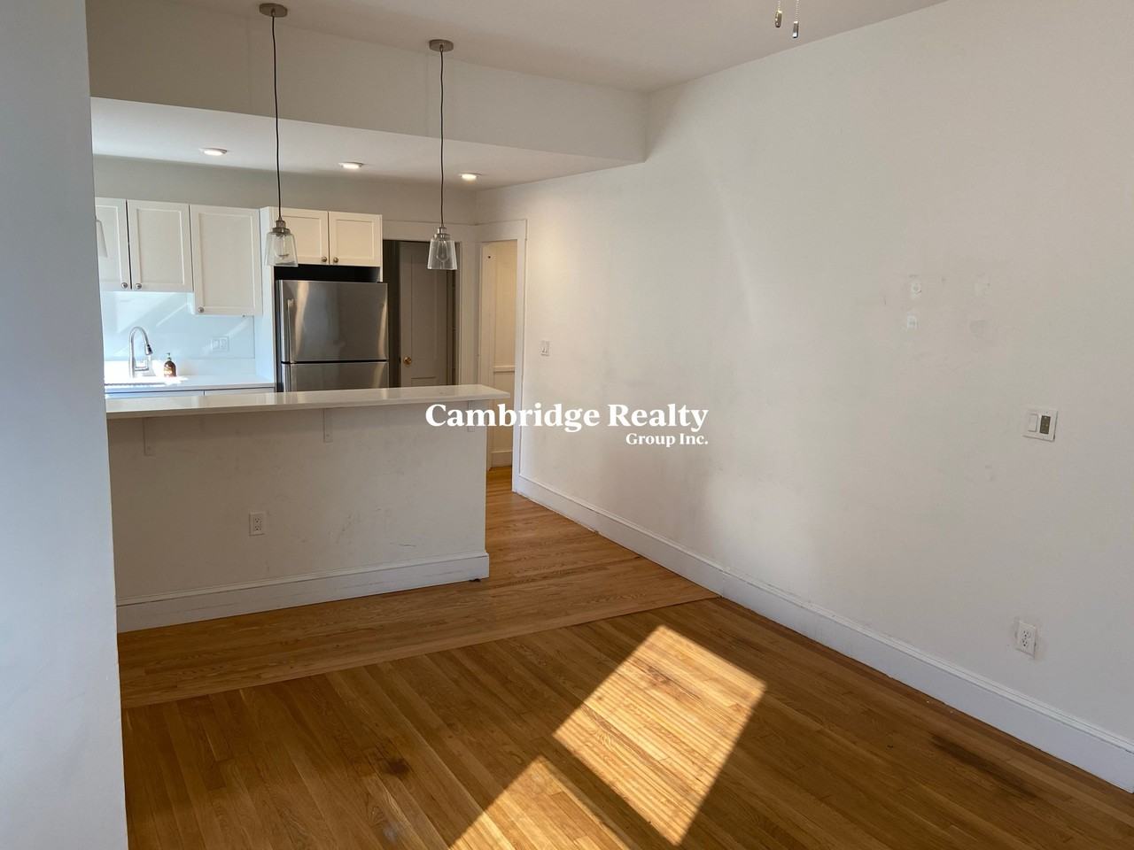 38 Newton St #2R - Photo 3 of 27