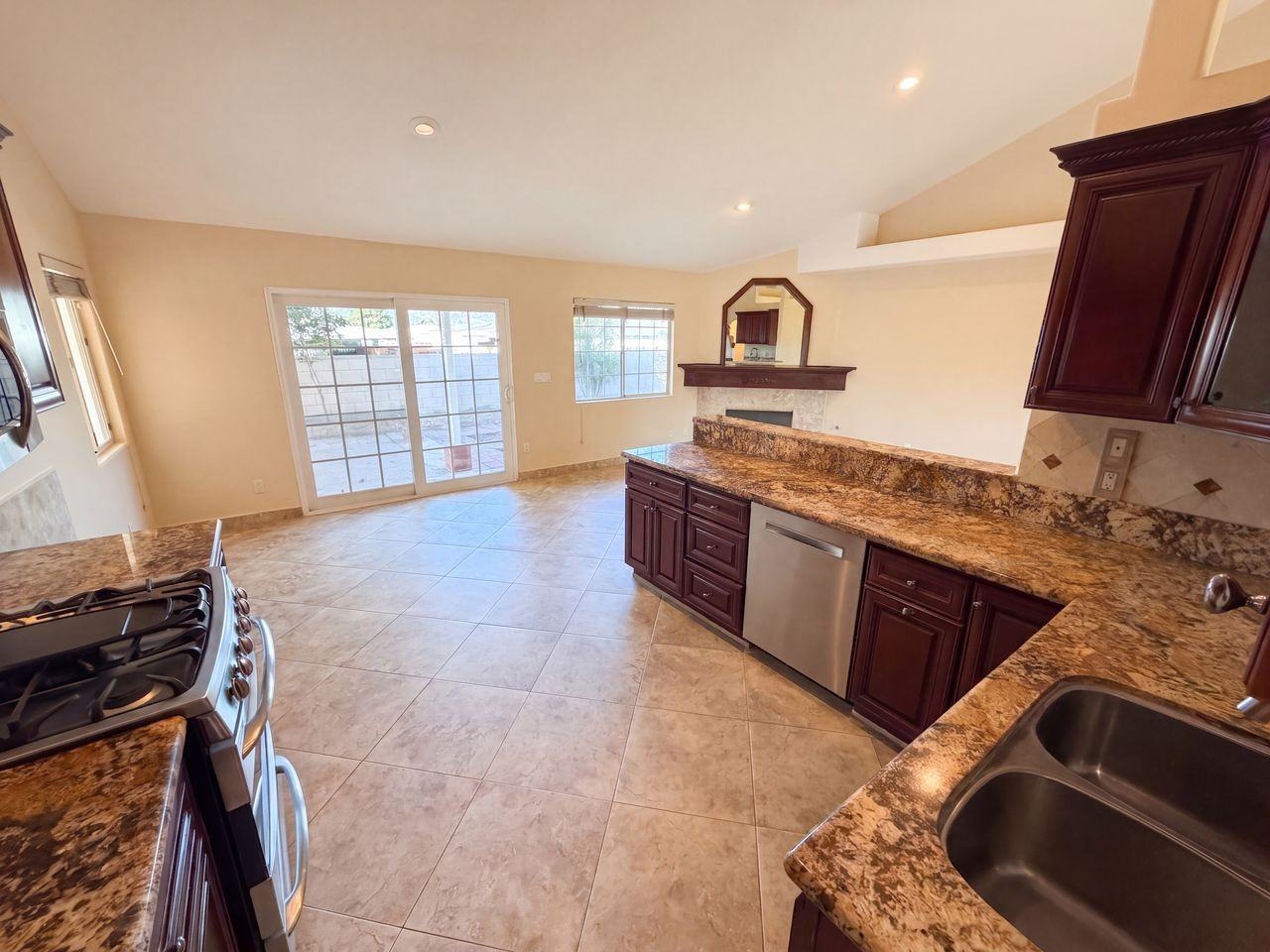 14805 Light St #NA - Photo 7 of 18