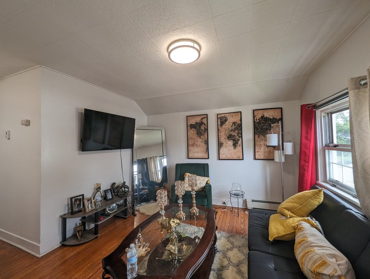 26 Lavergne St #2 - Photo 4 of 14
