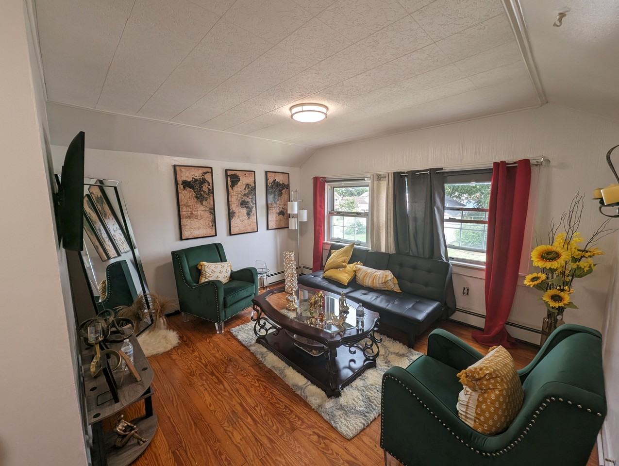 26 Lavergne St #2 - Photo 5 of 14