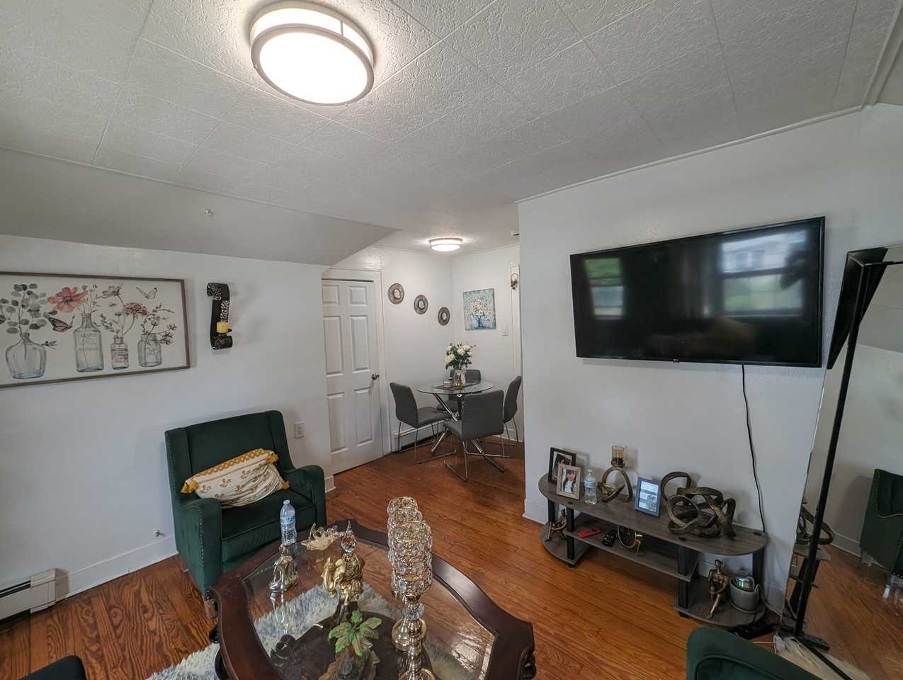 26 Lavergne St #2 - Photo 6 of 14