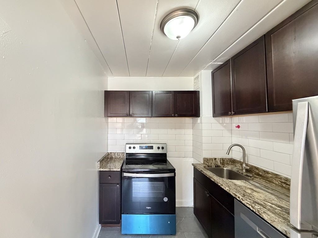 1358 W Touhy Ave #P103 - Photo 3 of 20