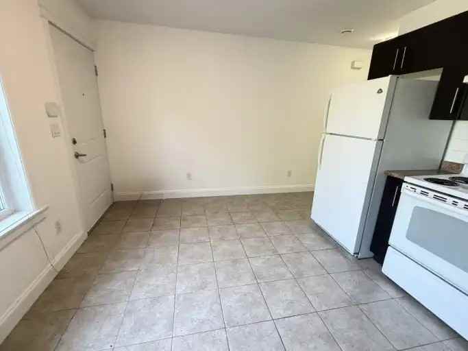 2629 Pandora St - Photo 5 of 12