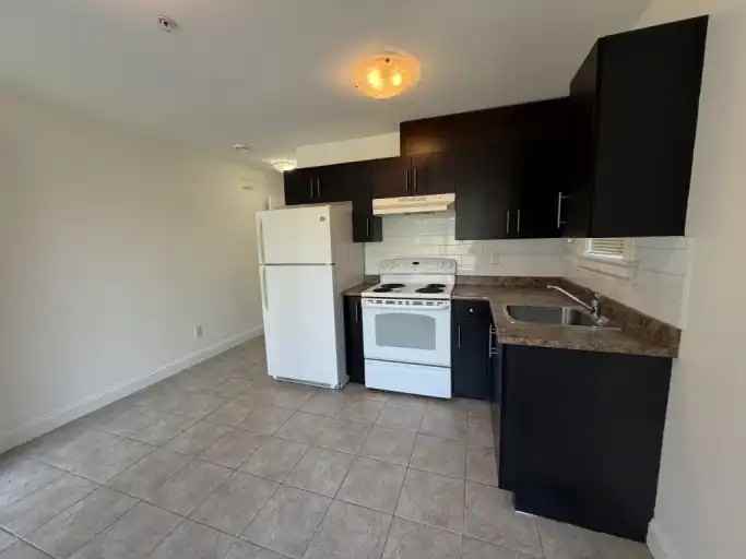 2629 Pandora St - Photo 6 of 12