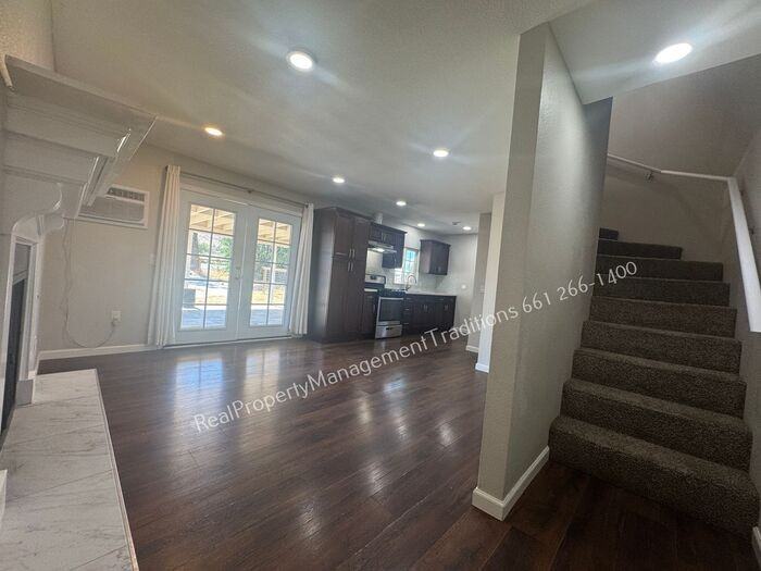 36420 Sierra Hwy - Photo 5 of 15