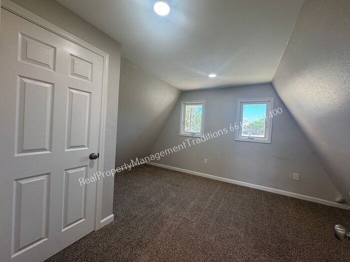 36420 Sierra Hwy - Photo 7 of 15